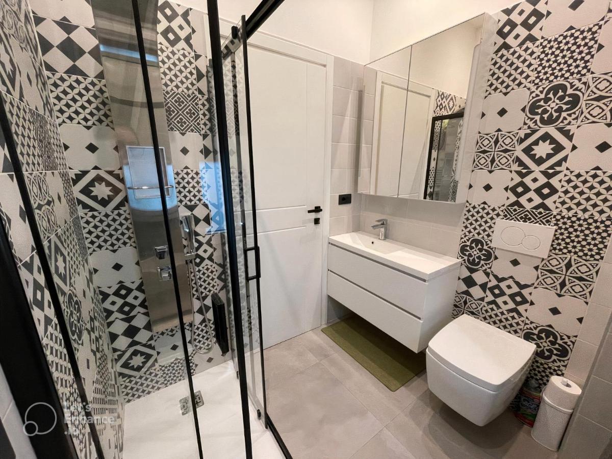 R39 Modern Apartment With Private Parking Milan Exterior photo