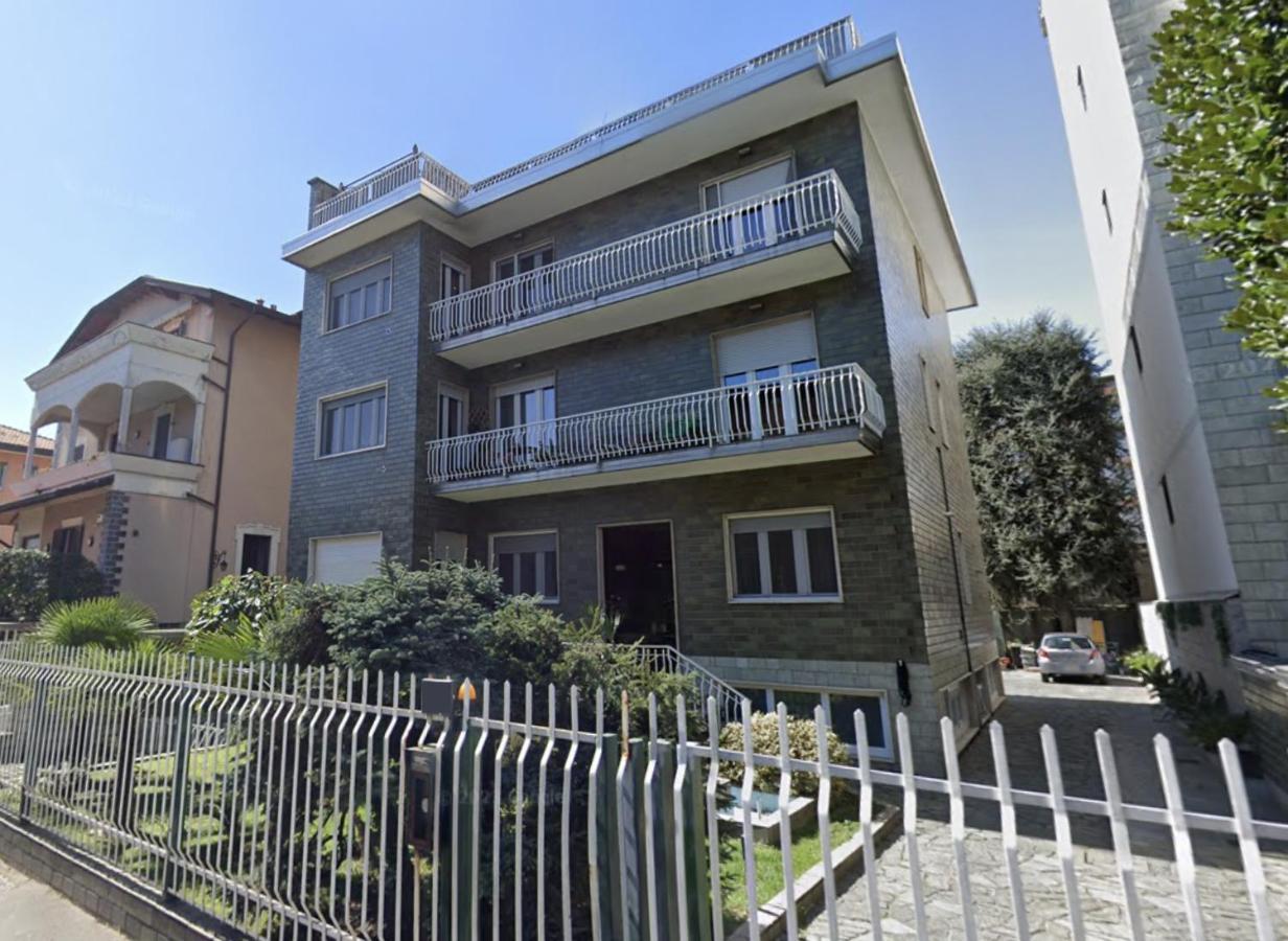 R39 Modern Apartment With Private Parking Milan Exterior photo